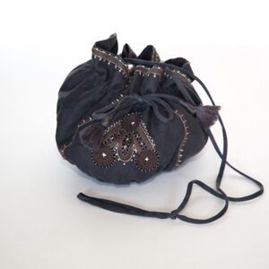 Comptoir des Cotonniers embroidered linen drawstring bag purse crossbody